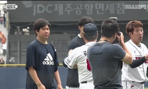 31580355_9bGHIdFh_1556457835641.gif