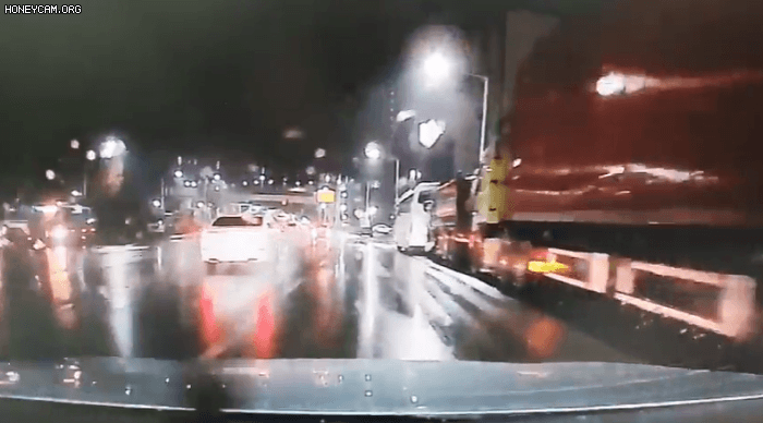 99b983892094b5c6d2fc3736e15da7d1.gif