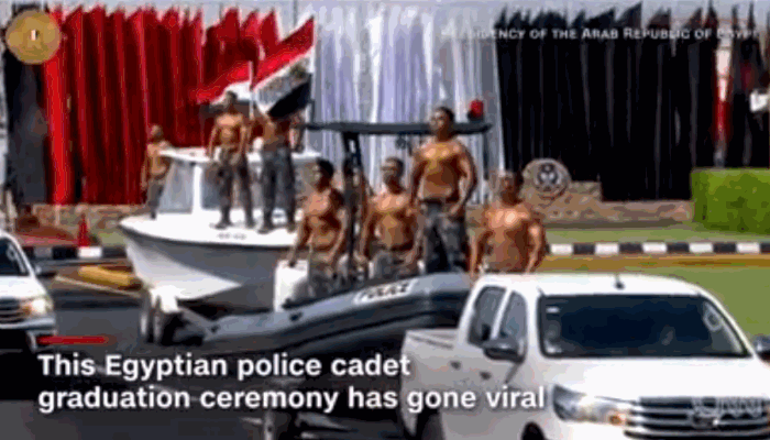 c11f26eb-174d-4e9d-8cdb-5c1a1a27a868.gif