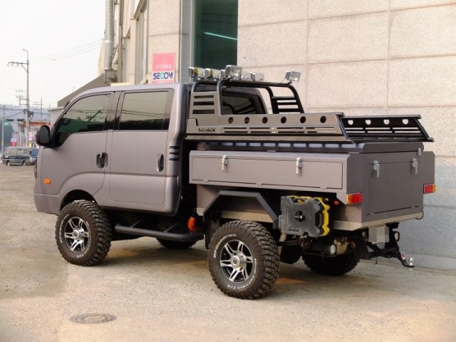 국내에 한대뿐이라는 봉고 트럭.jpg